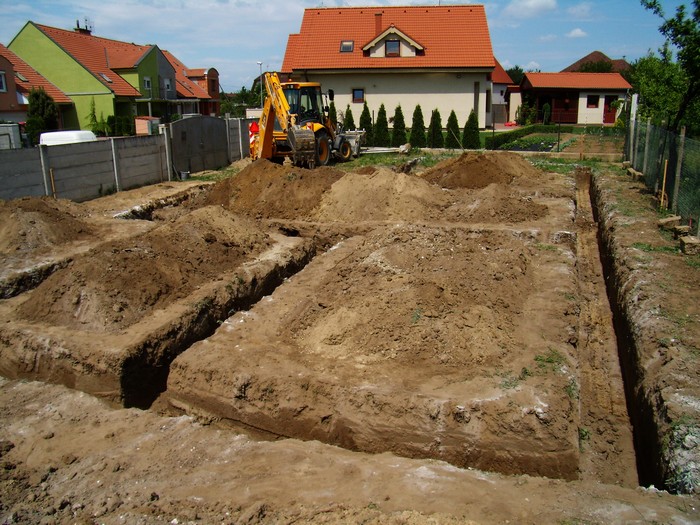 kliknite pre zväčšenie Výkopové práce